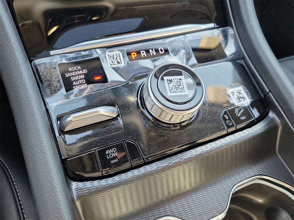 New 2024 Jeep Grand Cherokee Limited 4xe image 6