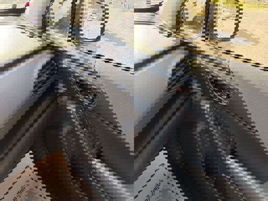 Used 2024 Subaru Crosstrek 2.0i Premium image 25