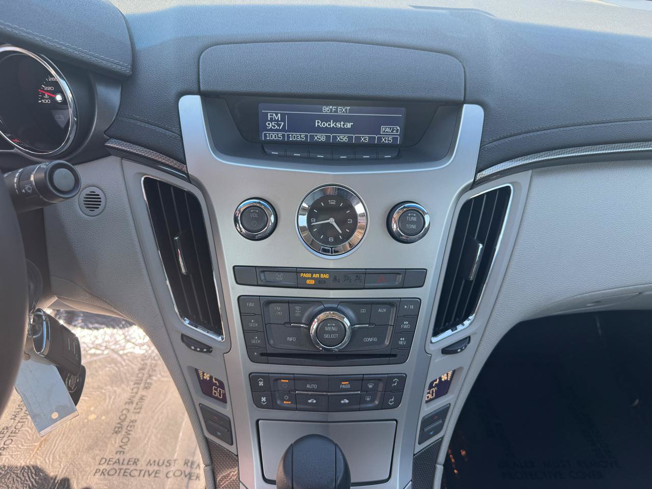 Used 2010 Cadillac CTS Sedan RWD image 30