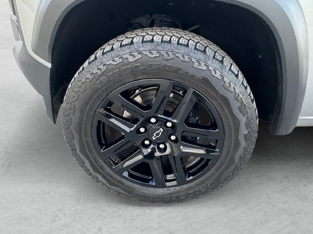Certified 2024 Chevrolet Colorado Trail Boss w/ Technology Package AWD/4WD image 23
