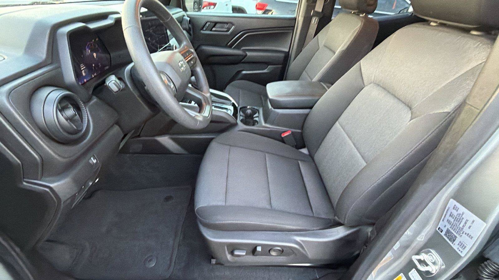 Used 2024 Chevrolet Colorado Trail Boss w/ Advanced Trailering Package AWD/4WD image 16