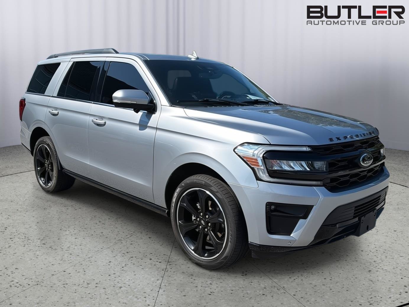 Used 2024 Ford Expedition Limited RWD image 8