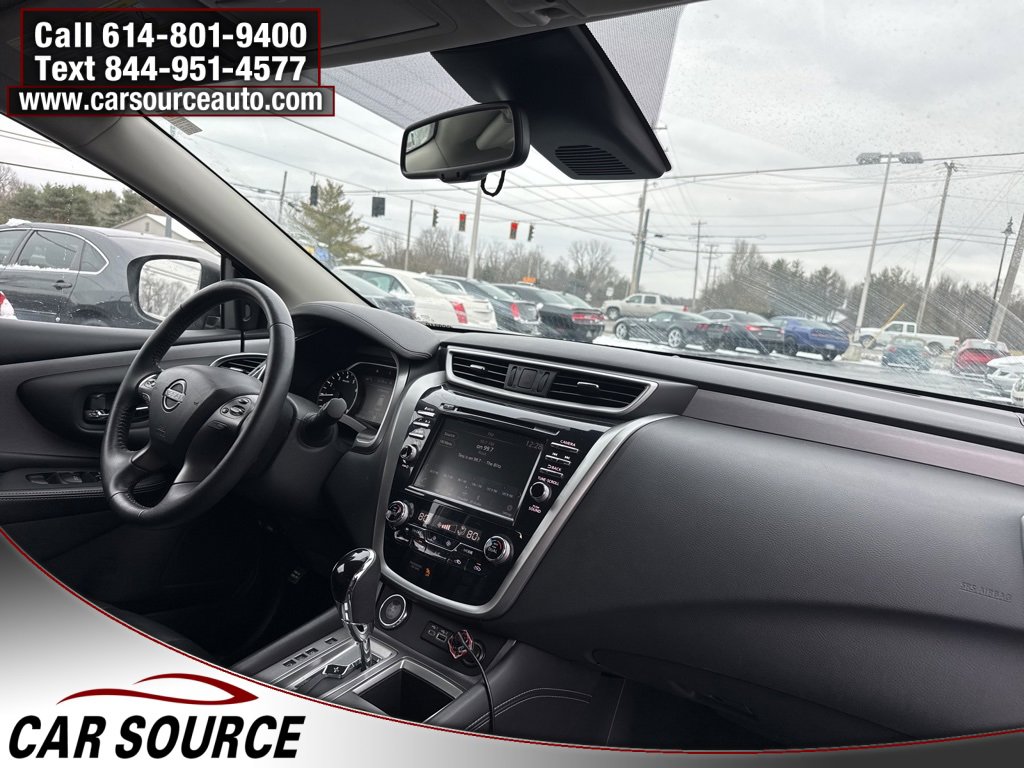 Used 2023 Nissan Murano SV image 45