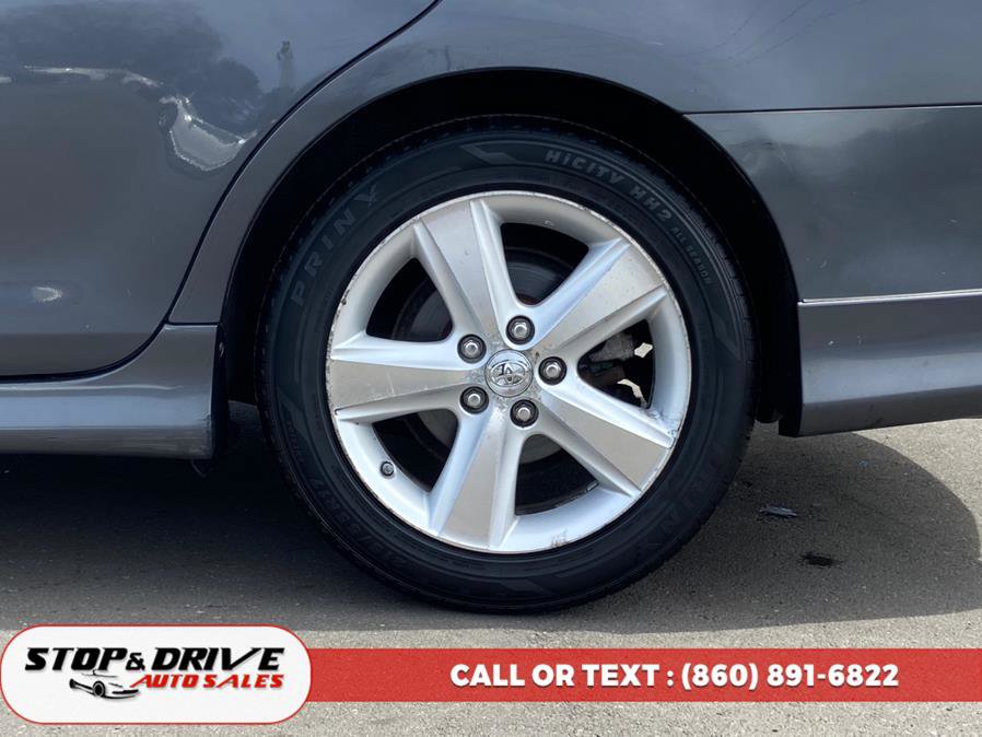 Used 2011 Toyota Camry SE w/ Fleet Convenience Pkg FWD image 7