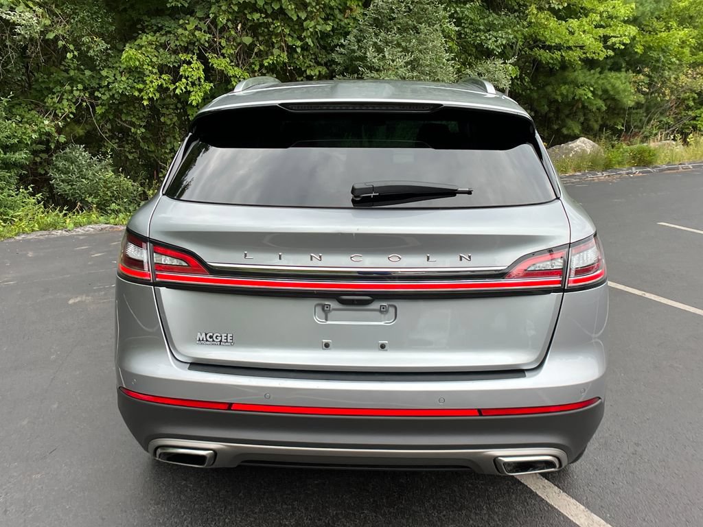 Used 2023 Lincoln Nautilus Reserve AWD/4WD image 4