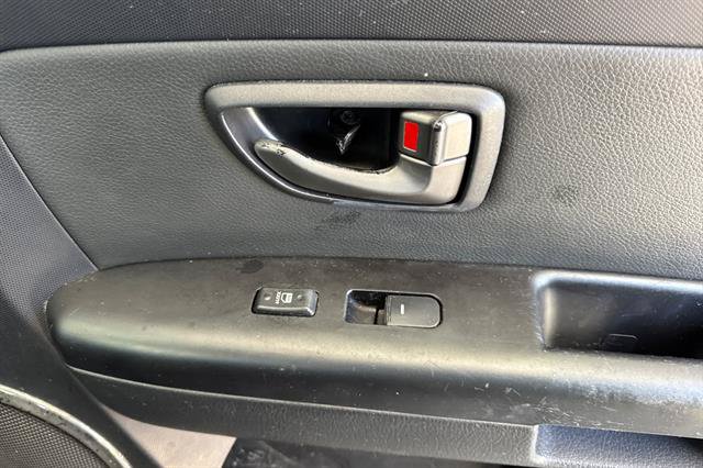 Used 2011 Kia Soul + w/ Audio Pkg FWD image 18