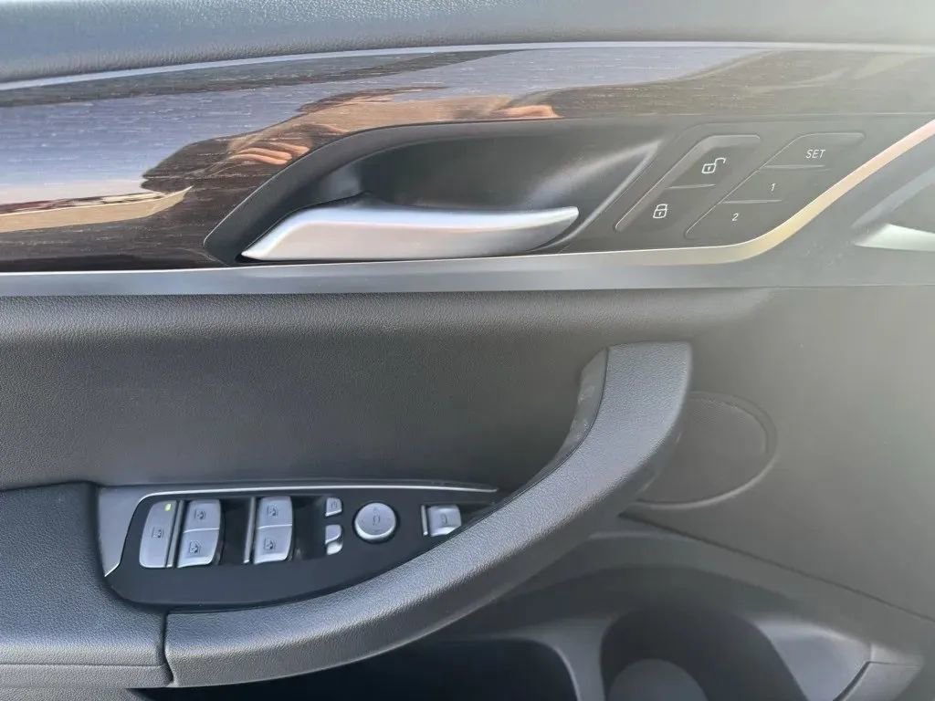 Used 2024 BMW X3 xDrive30i w/ Premium Essential Package image 11