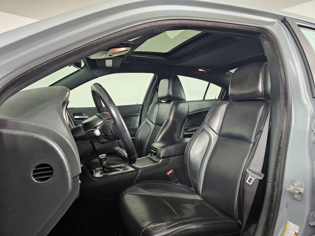 Used 2021 Dodge Charger SXT w/ Leather Interior Group image 21