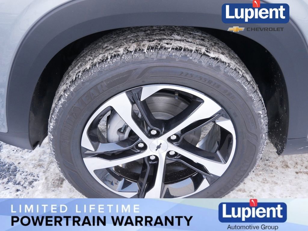 New 2026 Chevrolet Trax RS w/ Sunroof Package image 10