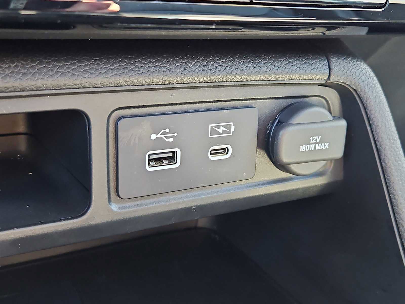 Certified 2023 Honda Pilot Elite image 31
