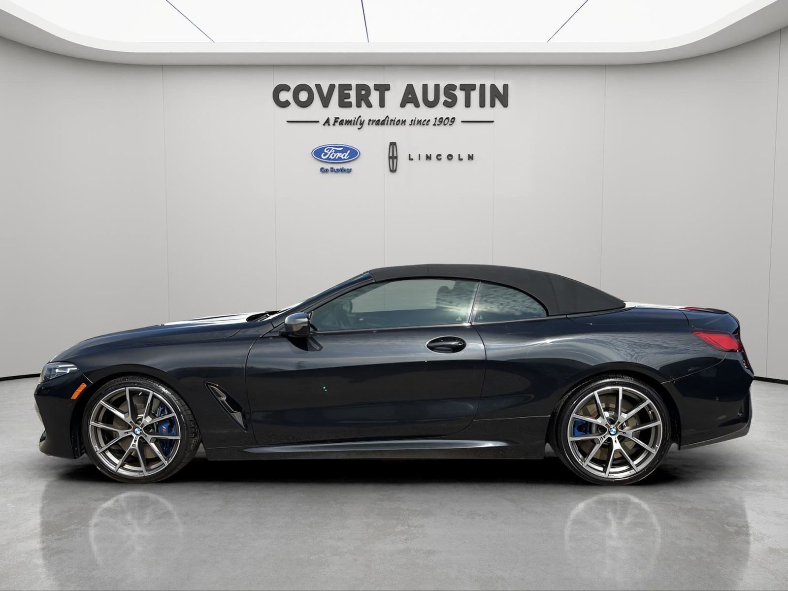 Used 2020 BMW M850i xDrive Convertible image 2