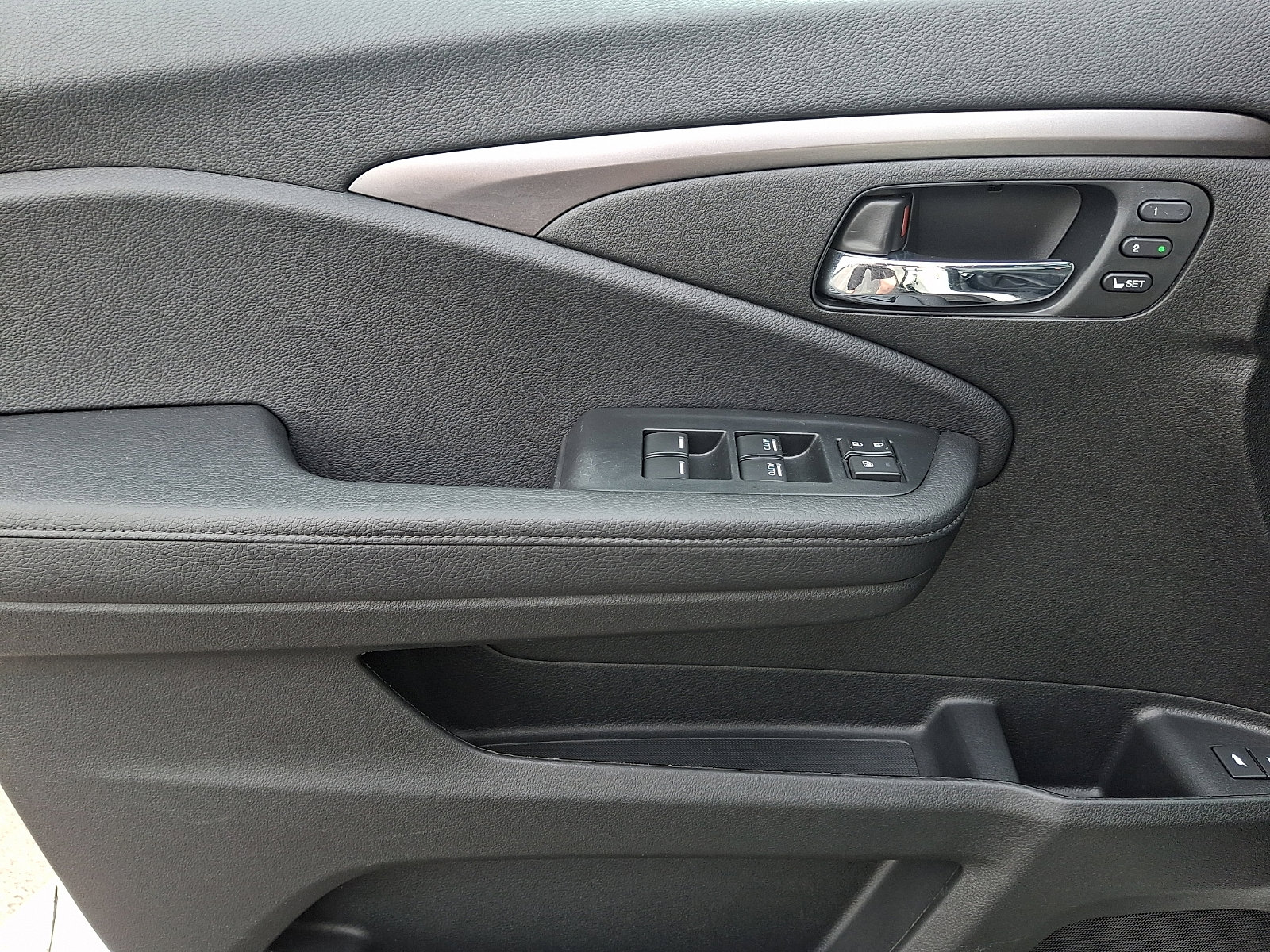 Certified 2022 Honda Pilot Special Edition image 11