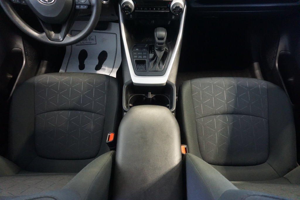 Certified 2025 Toyota RAV4 XLE AWD/4WD image 29