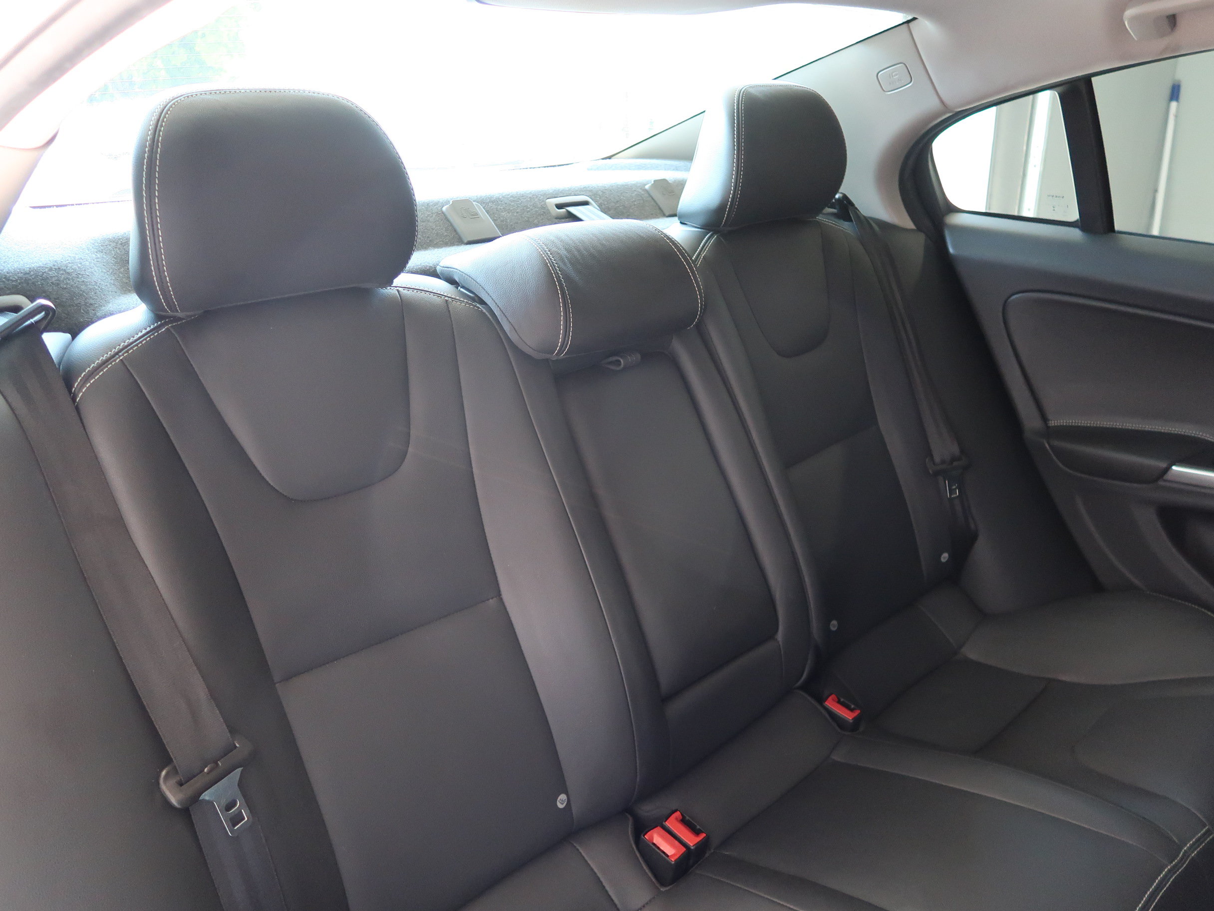 Used 2017 Volvo S60 T5 Dynamic FWD image 28