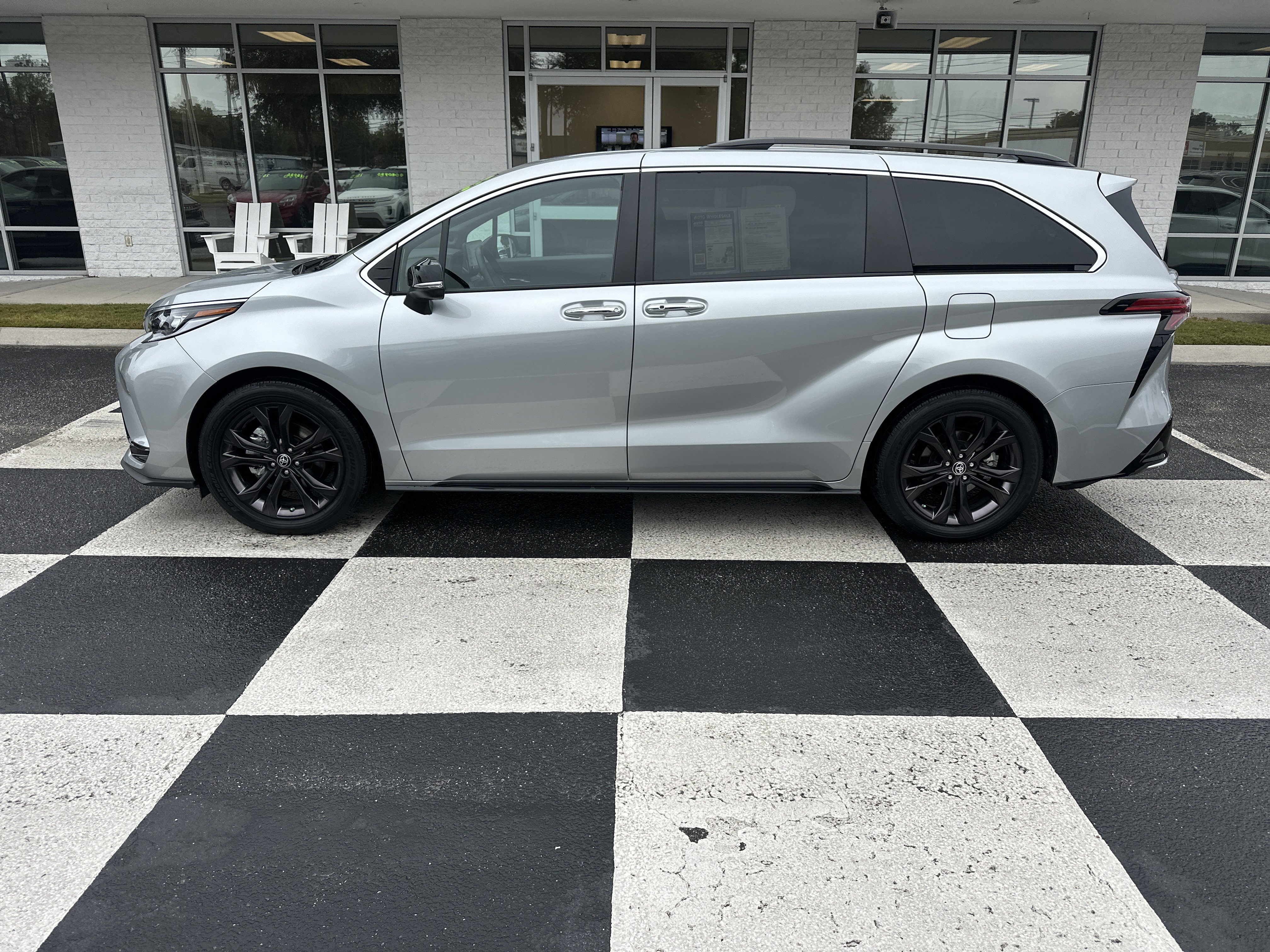 Used 2023 Toyota Sienna XSE