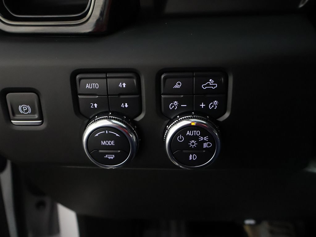 Used 2024 GMC Sierra 1500 AT4 w/ AT4 Preferred Package AWD/4WD image 37