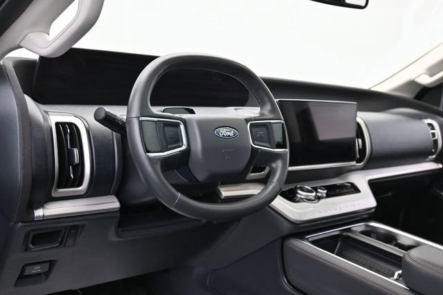Certified 2025 Ford Expedition Max Active RWD image 17