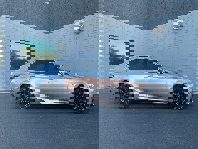 Certified 2025 Lexus IS 300 F Sport image 2