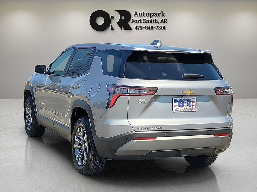 Used 2025 Chevrolet Equinox LT image 4
