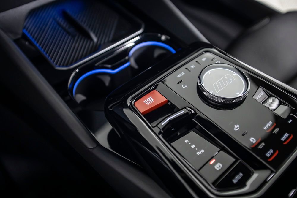 Used 2026 BMW M5 w/ Executive Package image 38