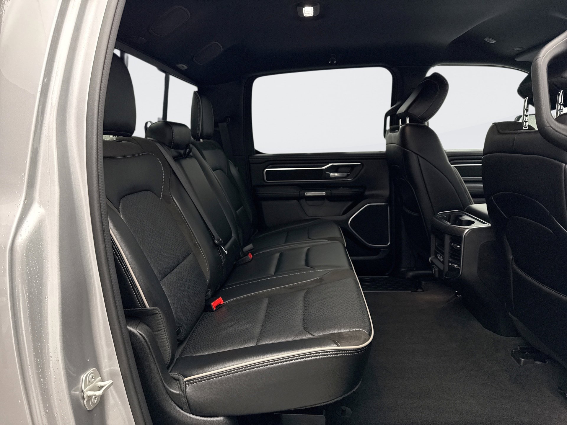 Used 2023 RAM 1500 Laramie image 20