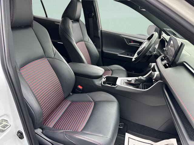 Used 2023 Toyota RAV4 XSE w/ Weather Package image 15