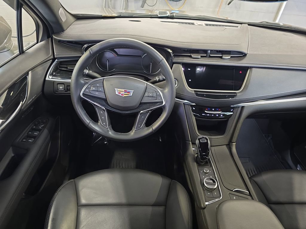 Used 2022 Cadillac XT5 Premium Luxury image 19