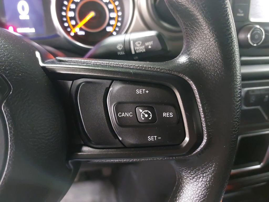 Used 2018 Jeep Wrangler Unlimited Sport image 17