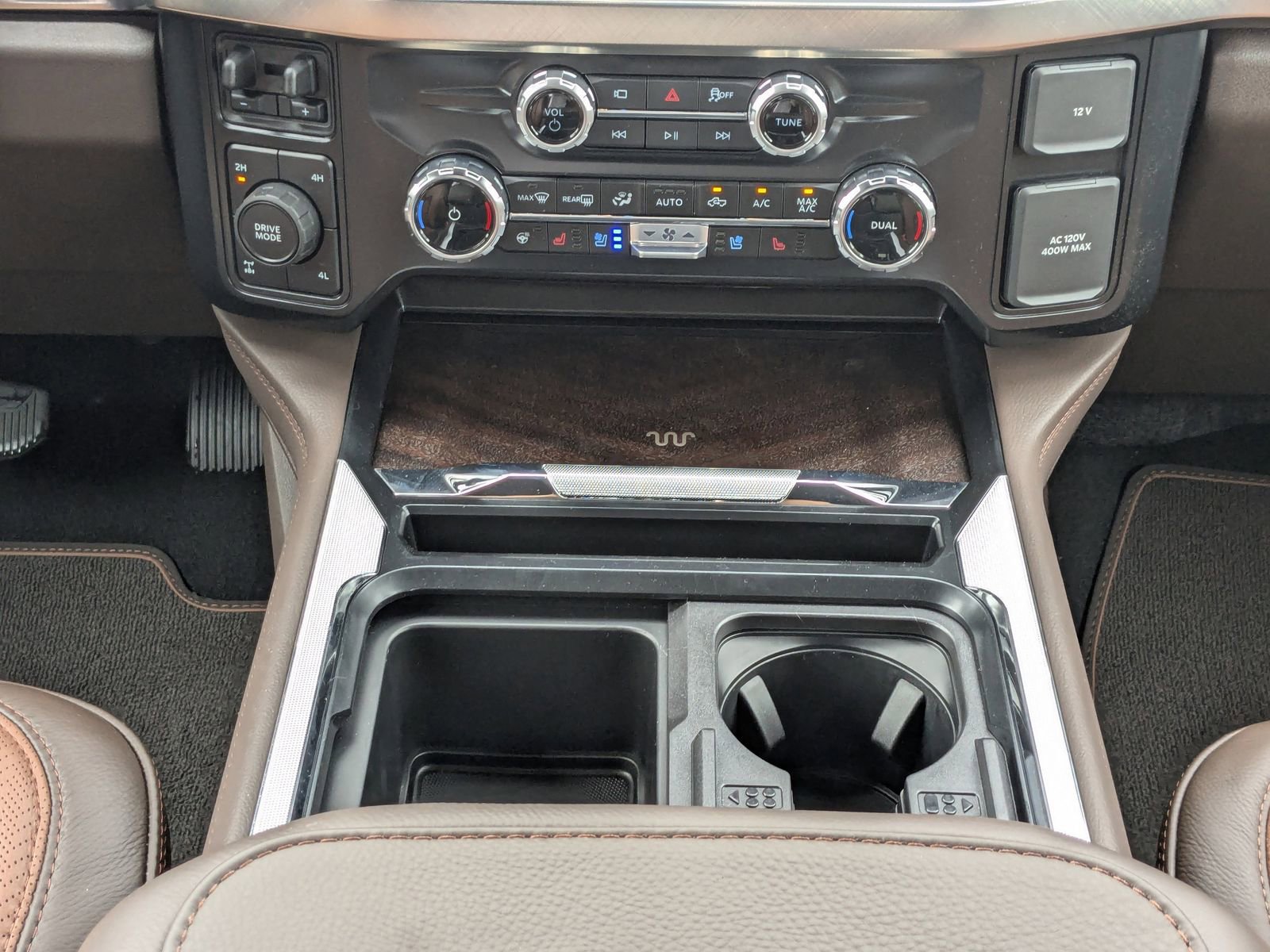 New 2025 Ford F350 King Ranch w/ Chrome Package image 20