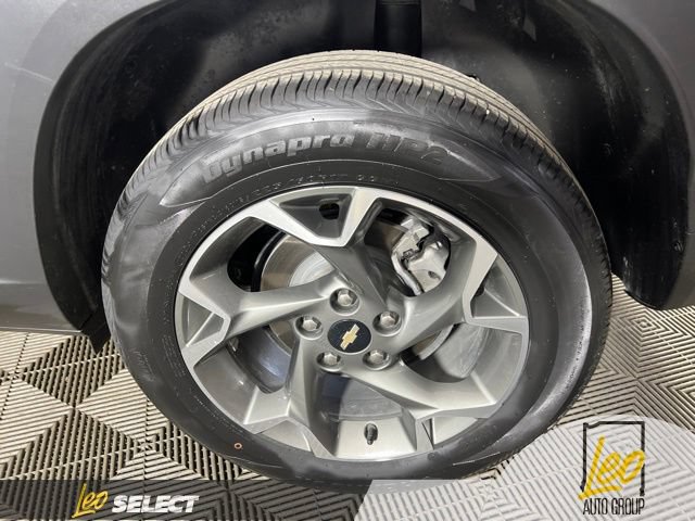 Used 2025 Chevrolet Trax LT w/ Driver Confidence Package FWD image 23