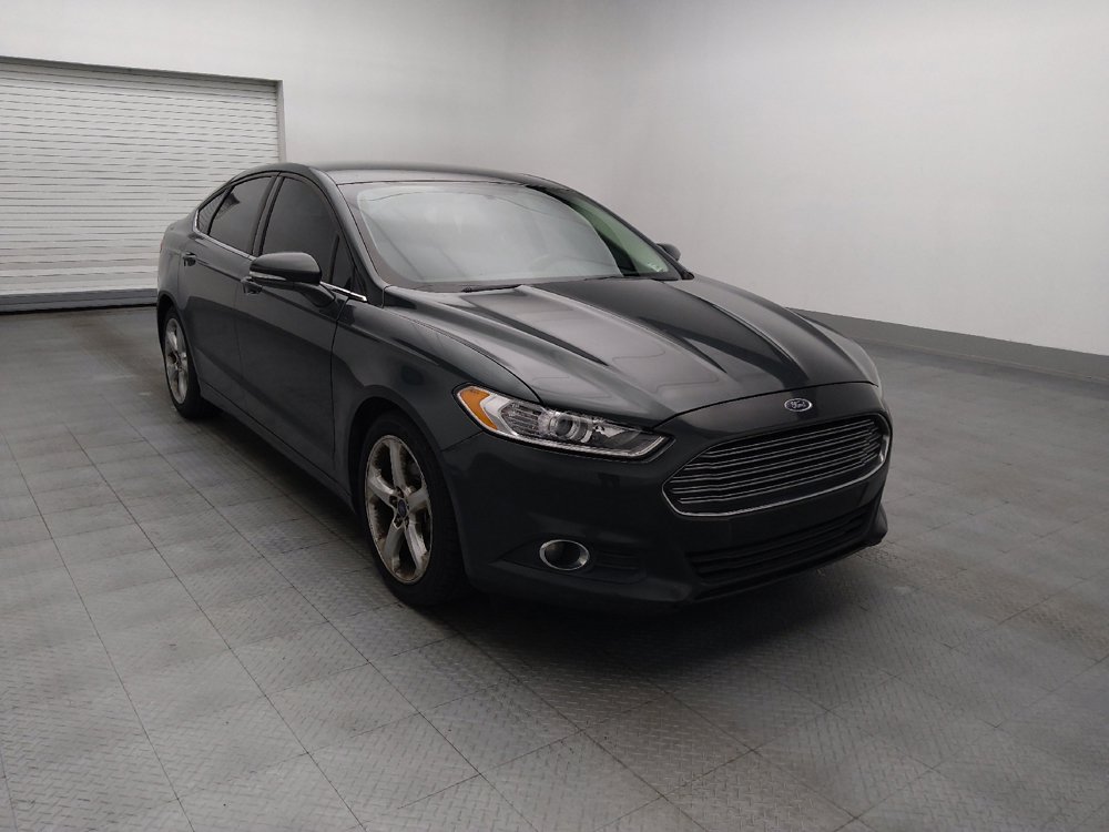 Used 2015 Ford Fusion SE w/ Equipment Group 201A FWD image 14