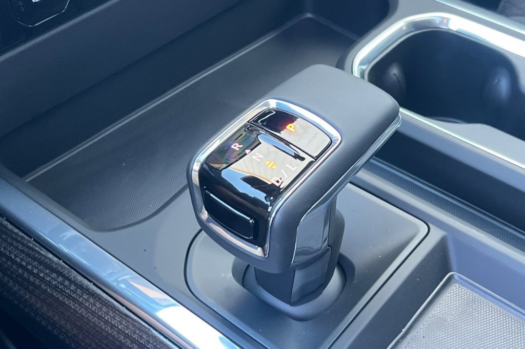 New 2026 Chevrolet Silverado 1500 LT Trail Boss w/ Convenience Package II image 18