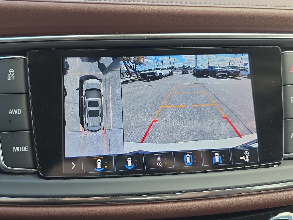 Used 2021 Buick Enclave Avenir w/ Avenir Technology Package AWD/4WD image 23