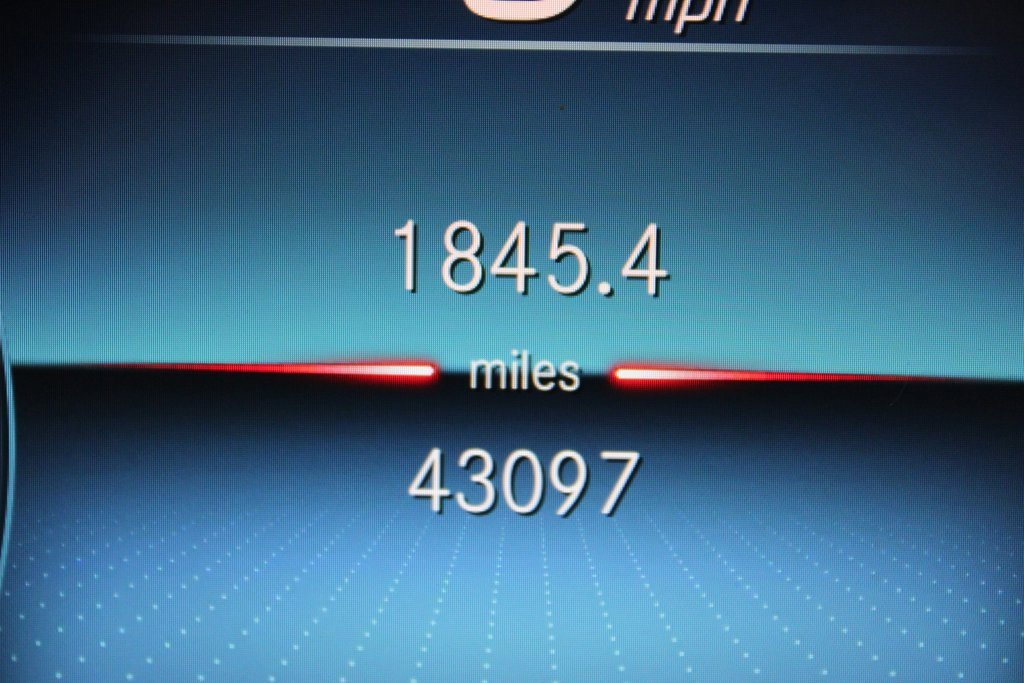 Used 2023 Mercedes-Benz GLE 450 4MATIC image 40