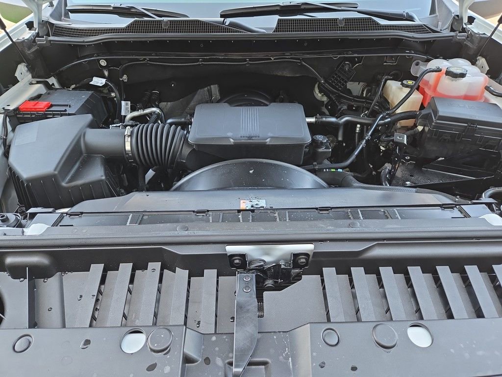 Used 2025 Chevrolet Silverado 2500 LT w/ Convenience Package image 25