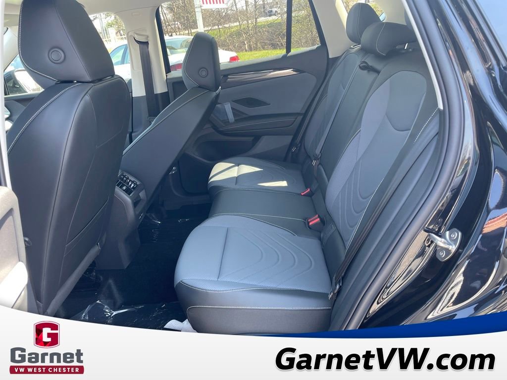 New 2026 Volkswagen Tiguan SE image 26