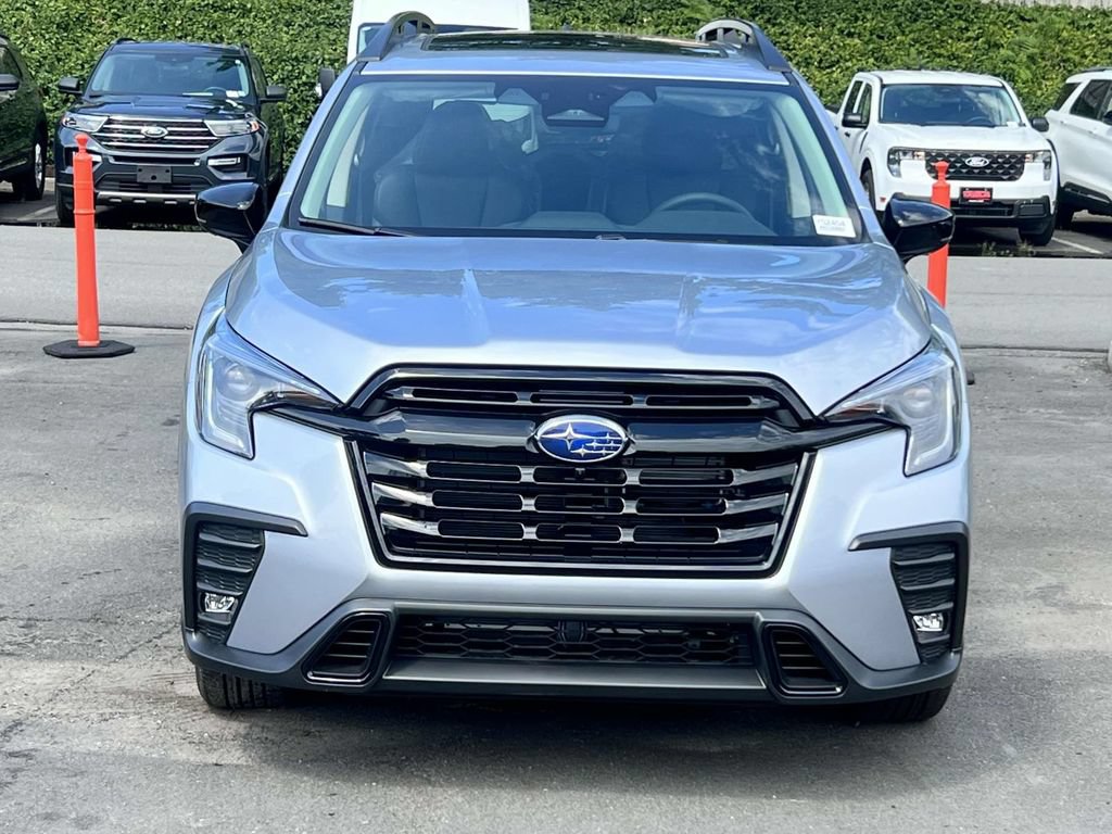 Certified 2025 Subaru Ascent Bronze Edition AWD/4WD image 3