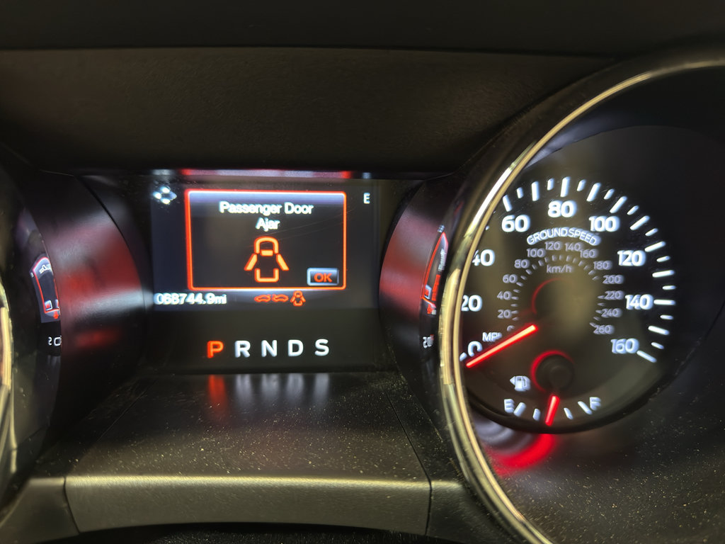 Used 2017 Ford Mustang Coupe RWD image 18