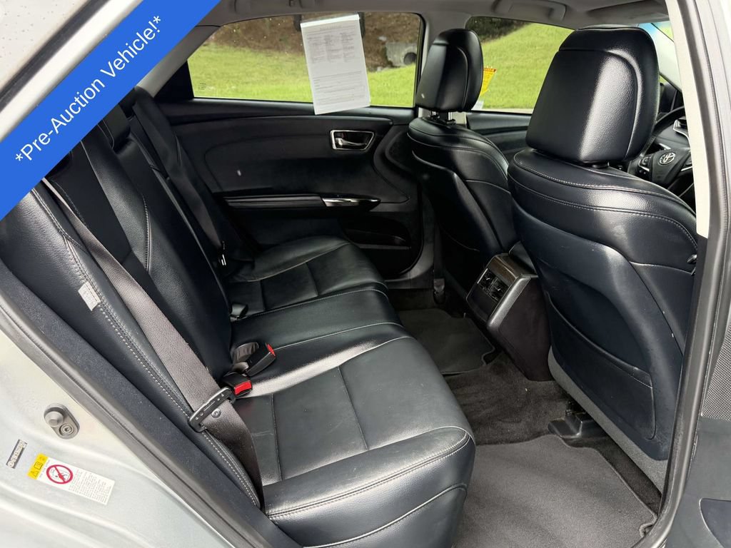 Used 2016 Toyota Avalon XLE Premium FWD image 14