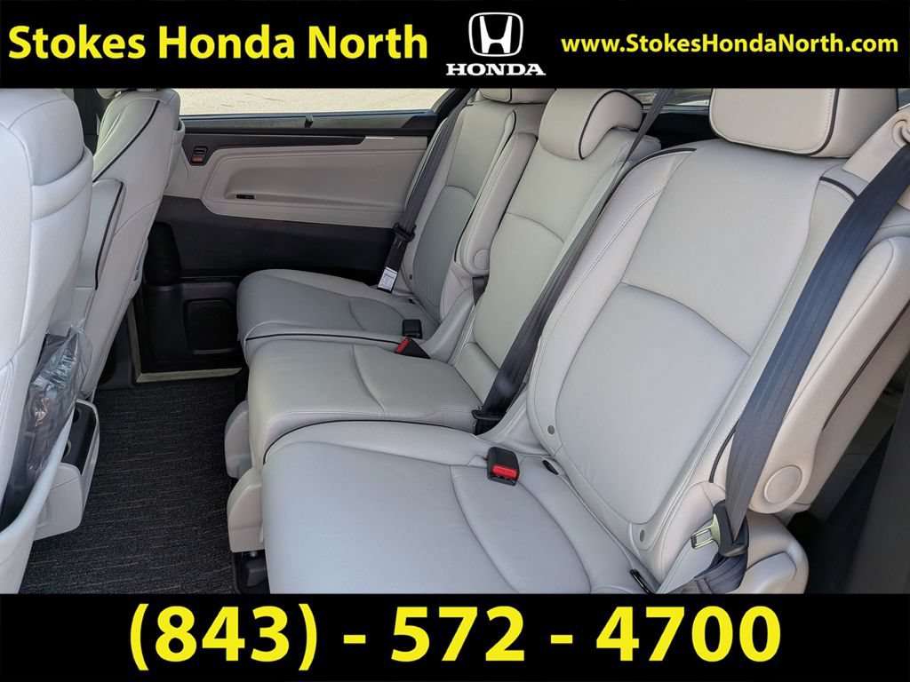 Certified 2026 Honda Odyssey Touring image 18