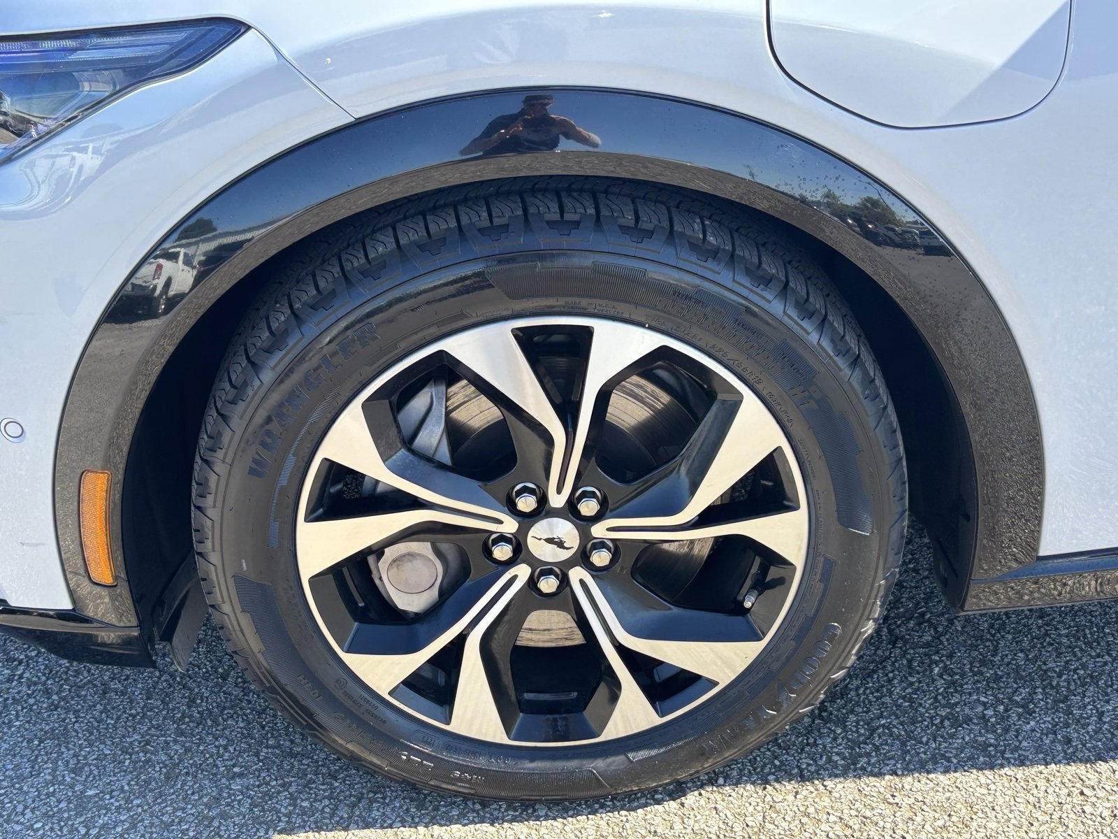 Used 2022 Ford Mustang Mach-E Premium image 14