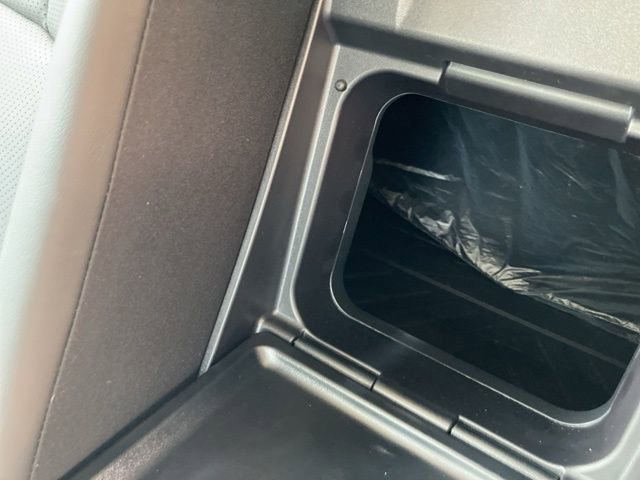 Used 2025 Lexus ES 350 w/ Premium Package image 32