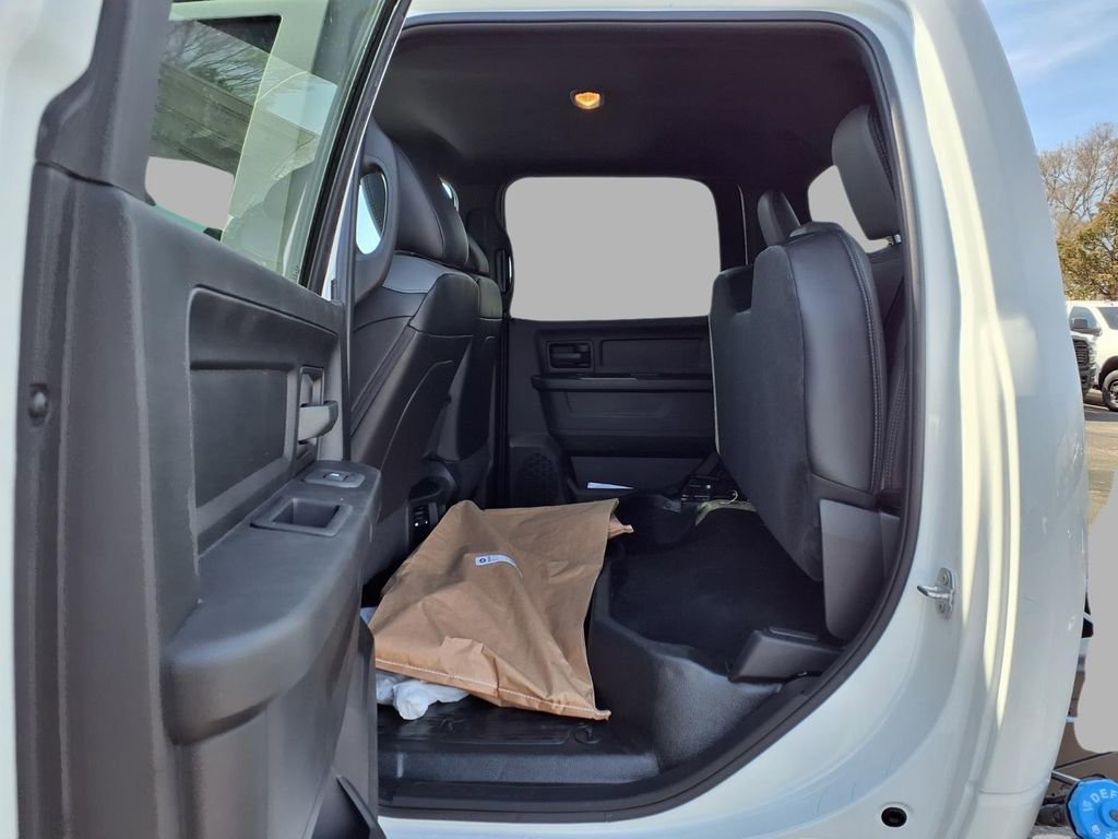 New 2026 RAM 5500 Tradesman AWD/4WD image 24