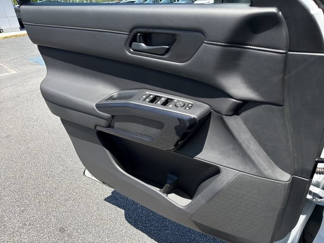 New 2025 Nissan Pathfinder SV FWD image 17