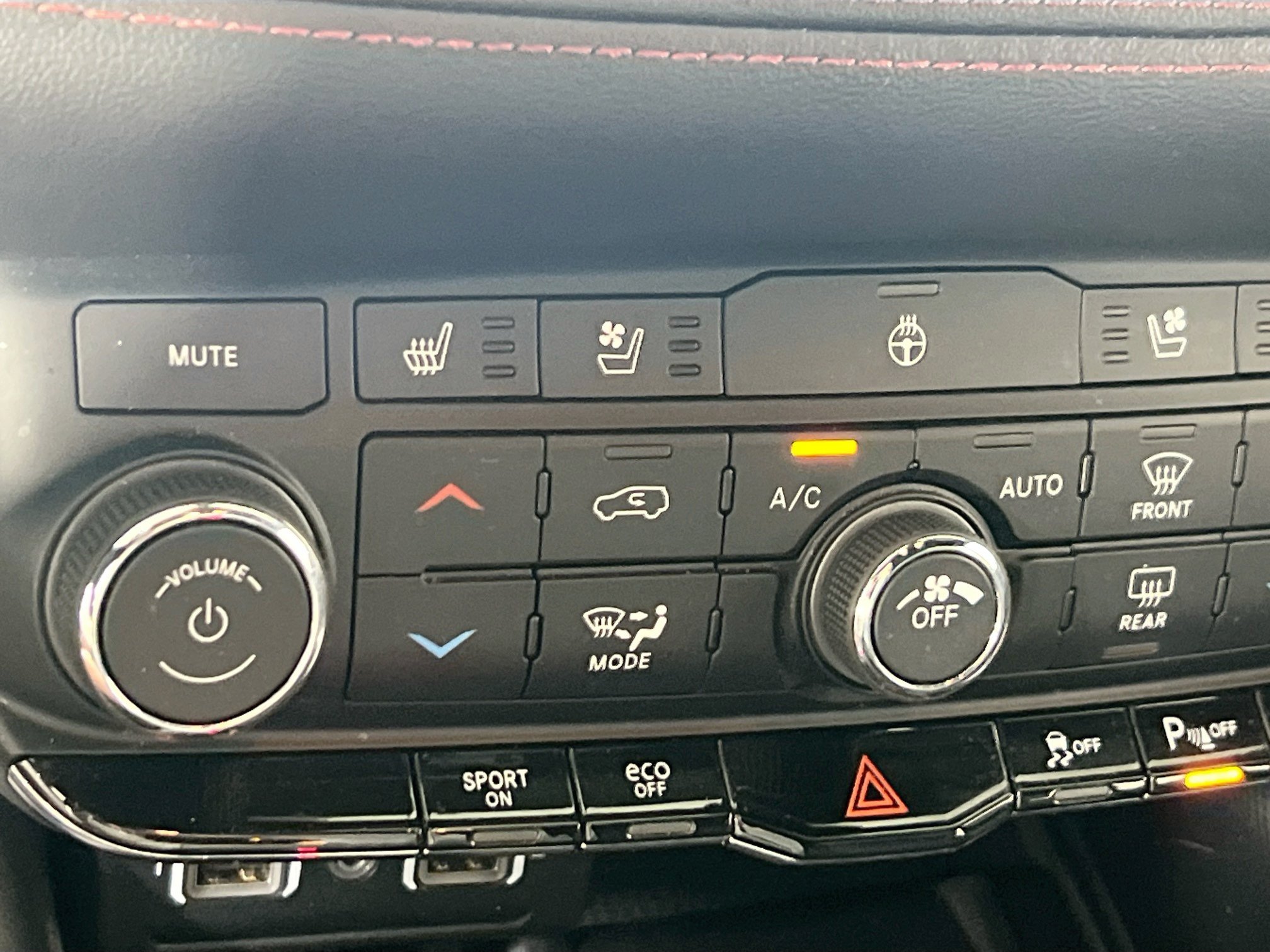 Used 2022 Dodge Durango R/T w/ Blacktop Package AWD/4WD image 20