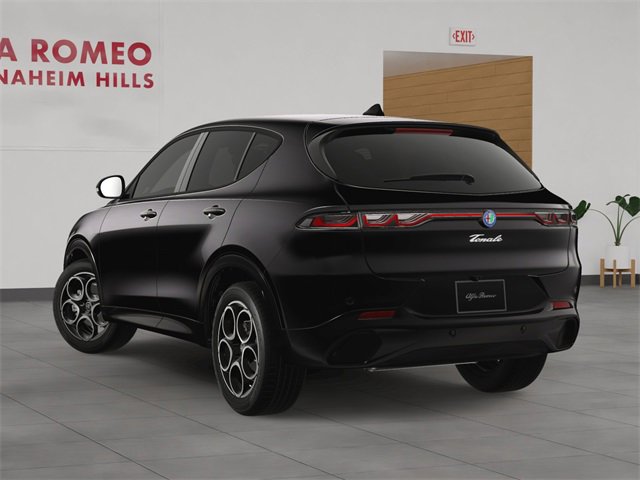 New 2025 Alfa Romeo Tonale image 4