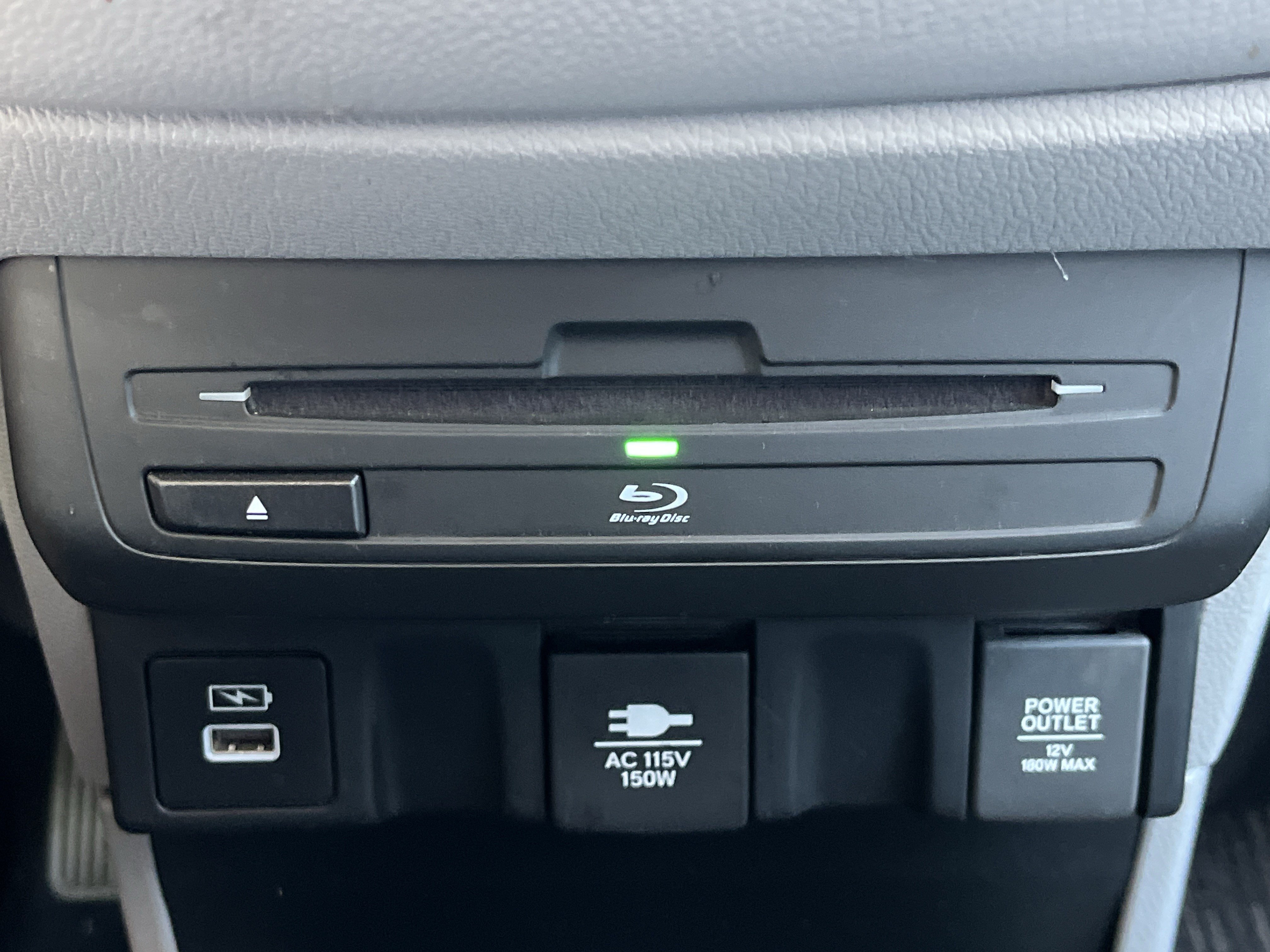 Used 2023 Honda Odyssey Touring image 9