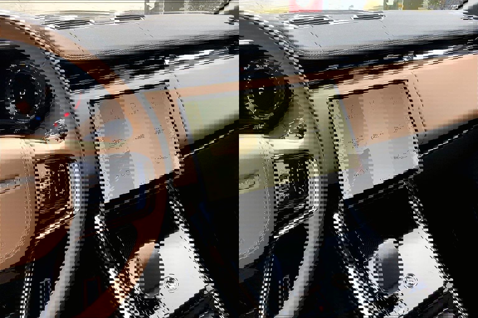 New 2026 Land Rover Range Rover Sport Dynamic SE image 6