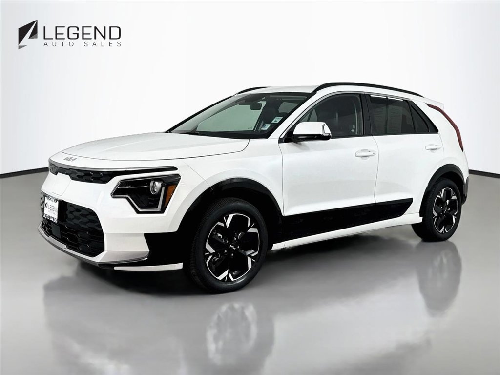 Used 2023 Kia Niro Wind w/ Wind Preserve Package FWD image 1