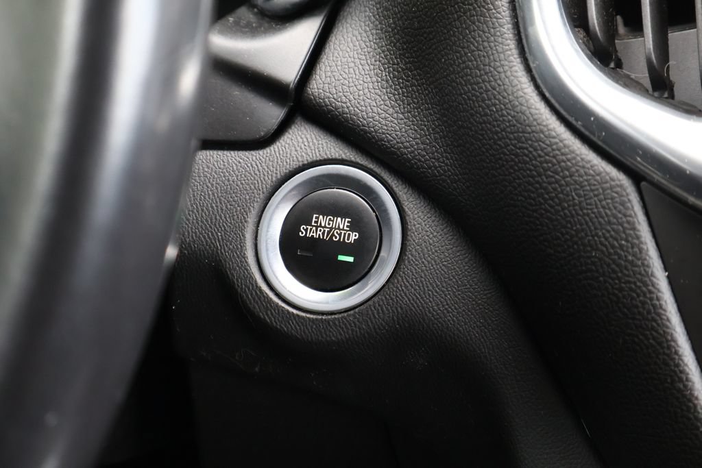 Certified 2019 Chevrolet Equinox LT FWD image 26